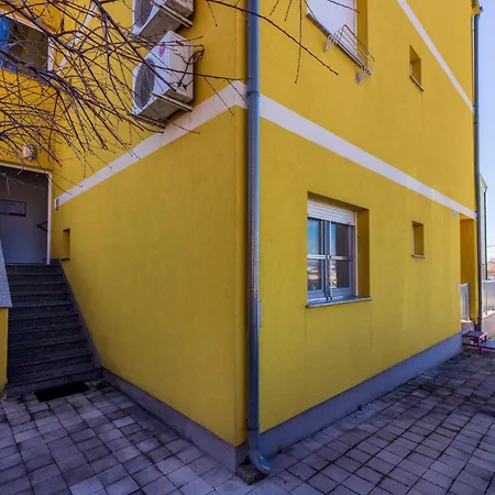 Pavicic Apartment