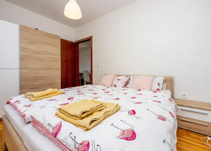Apartamento Pavicic *